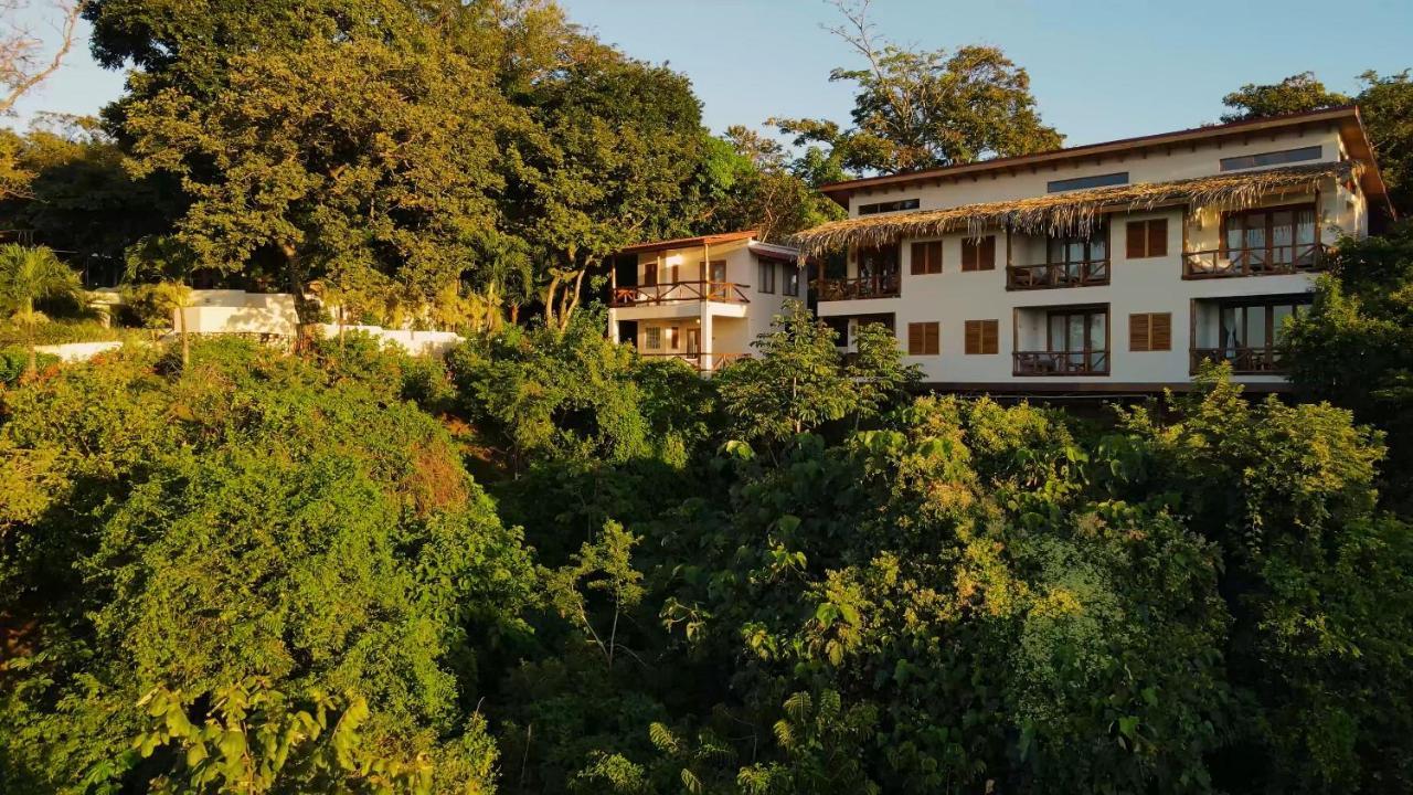 Tierra Magnifica Boutique Nosara